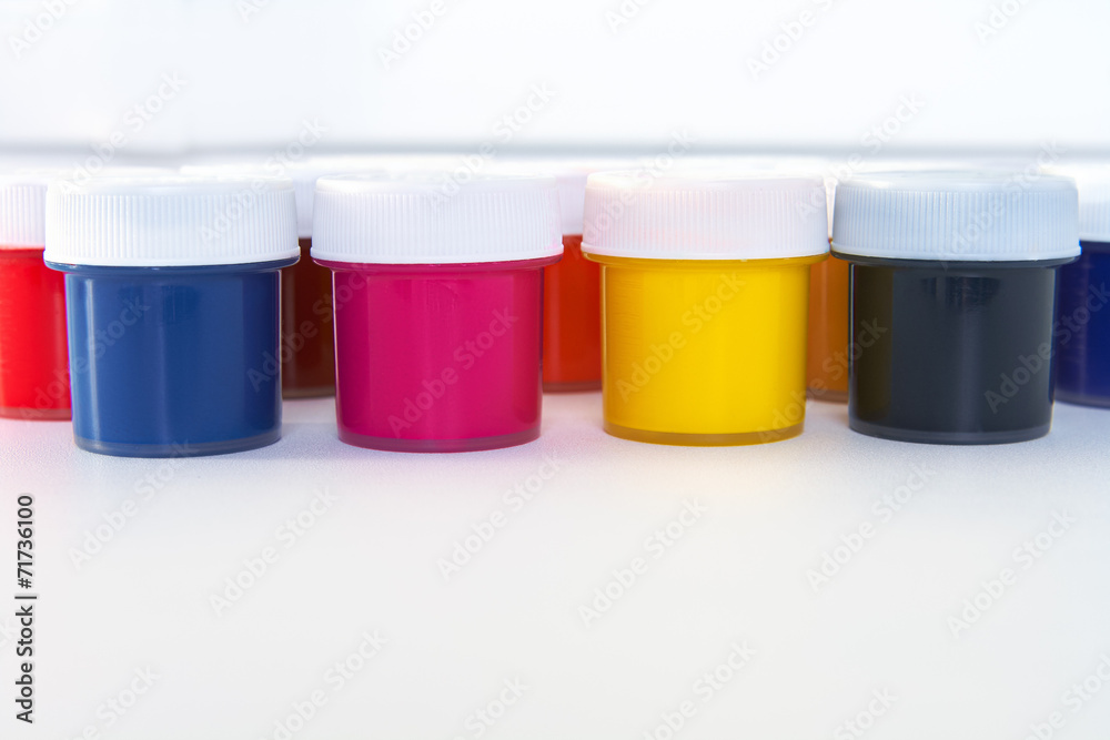 The paint bucket The paint bucket