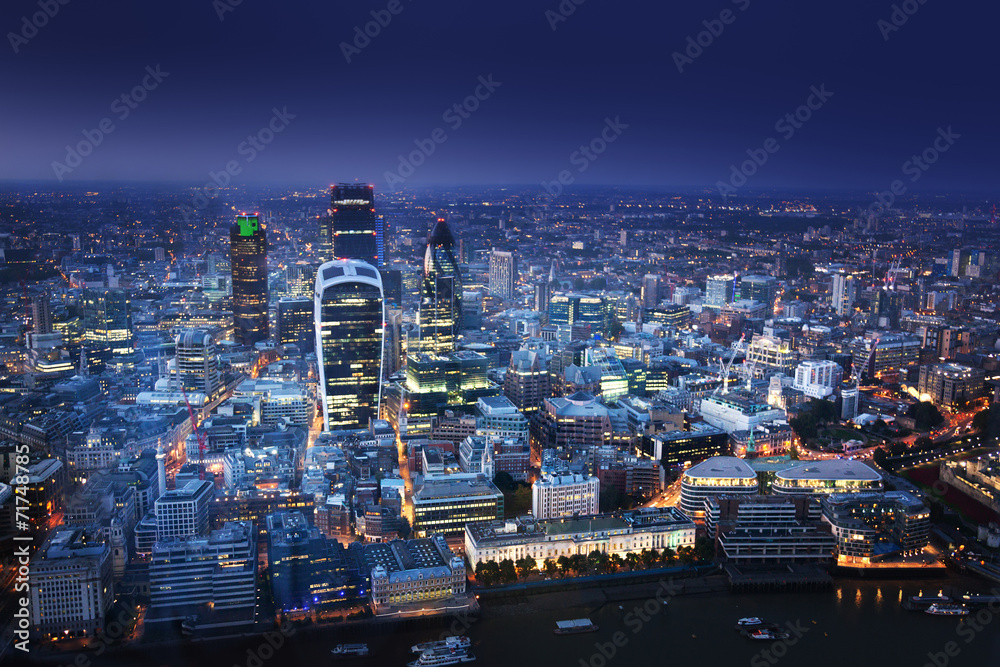 Obraz premium City of London At Sunset