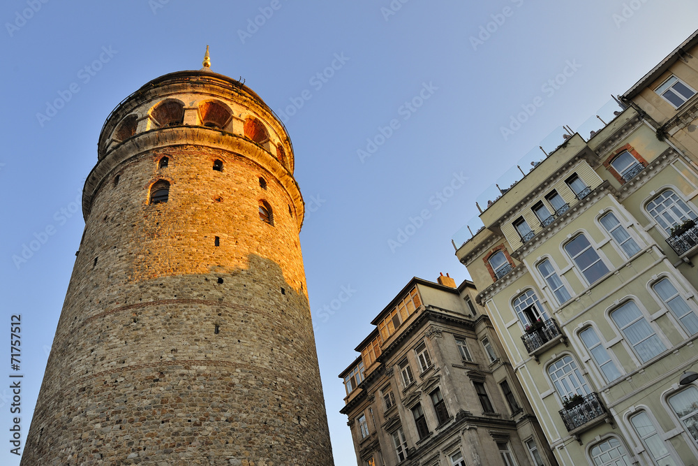 Istanbul, Turchia, tramonto sulla Torre Galata