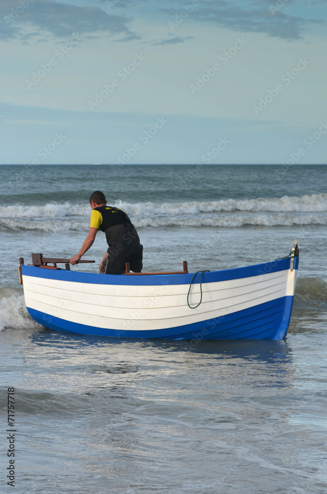Naklejka premium barque de pêcheur