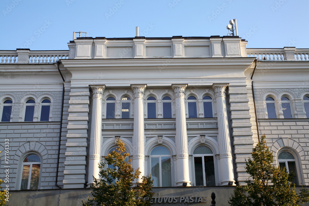 Lithuanian postal building
