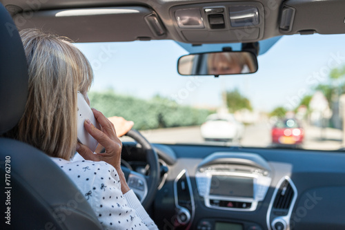 Obraz na płótnie Téléphoner volant danger w salonie