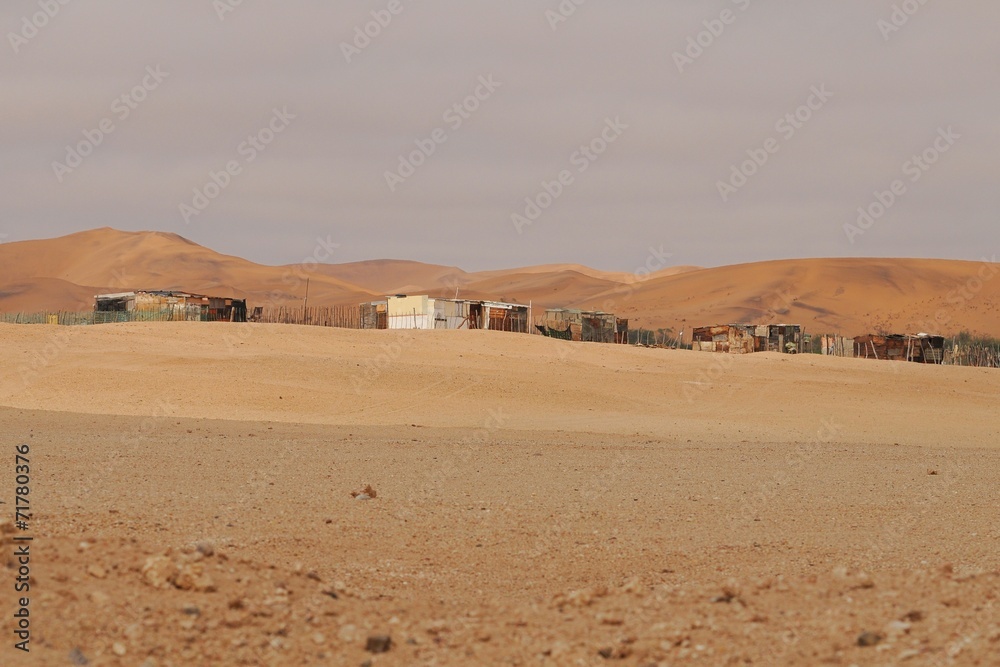 Topnaar-Siedlung in der Namib (bei Rooibank)