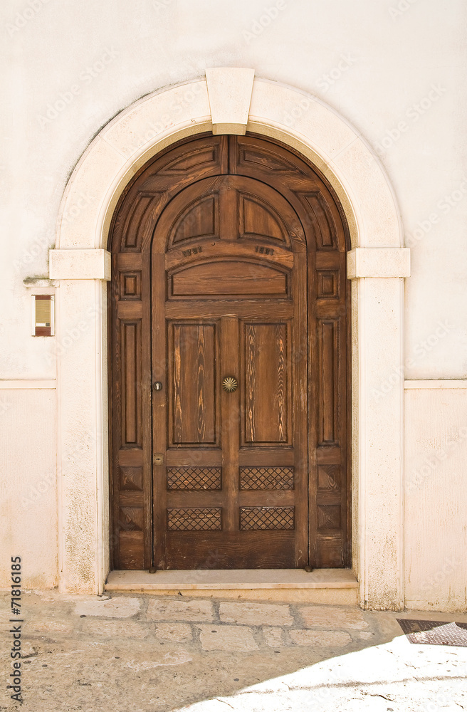 Wooden door. Fasano. Puglia. Italy.