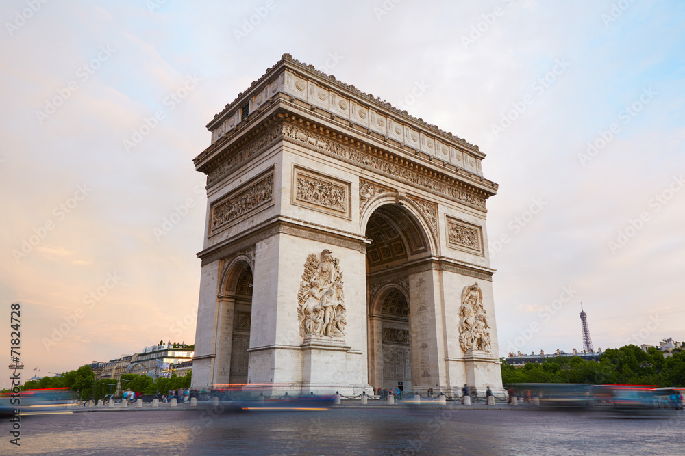 Arc de Triomphe in Paris in the morning