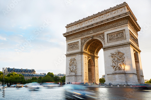 Wallpaper Mural Arc de Triomphe in Paris afternoon