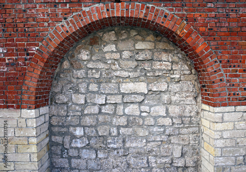 Architectural element in the form of a brick arch photo