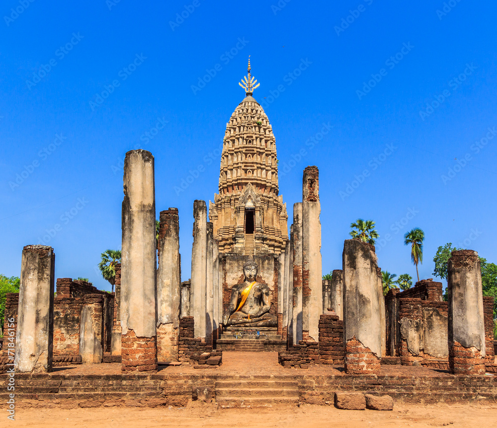 Obraz premium Si Satchanalai Historical Park in Sukhothai province of Thailand