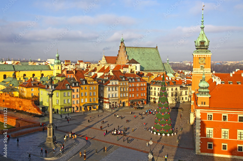 Fototapeta premium Castle square (plac Zamkowy) in Warsaw old town, Poland