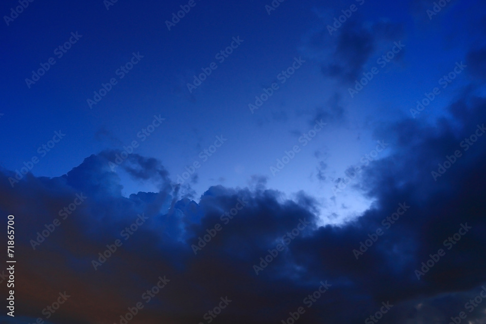 night sky with cloud background