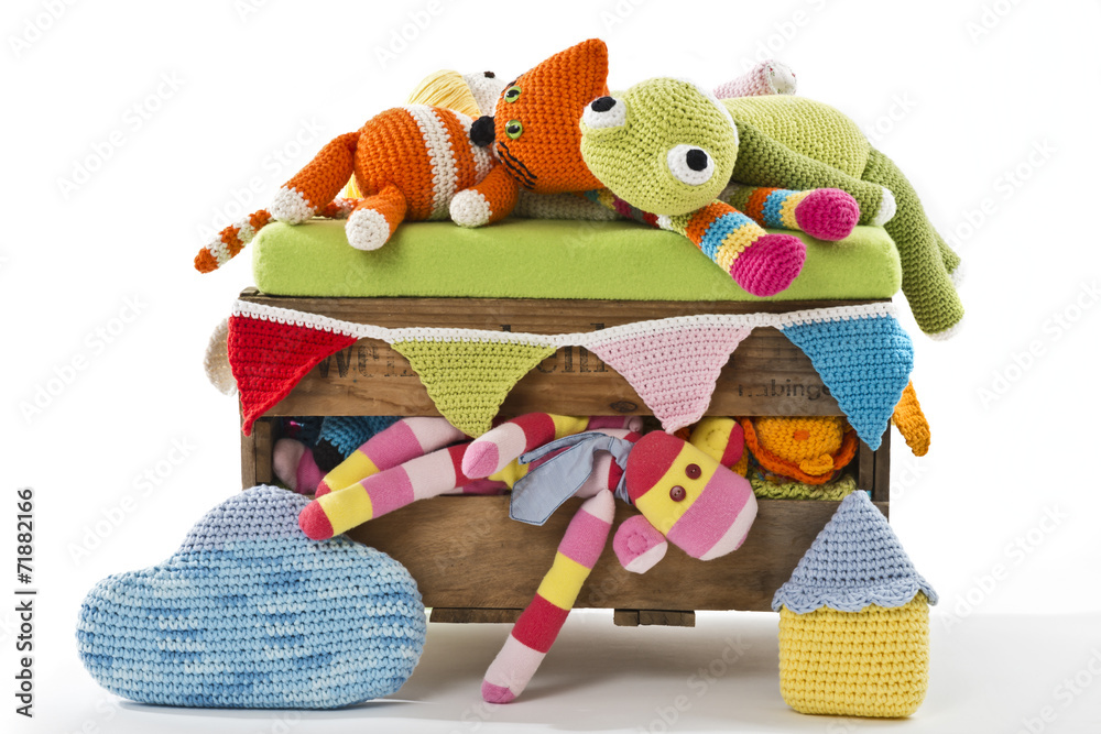 Spielzeugkiste Stock-Foto | Adobe Stock