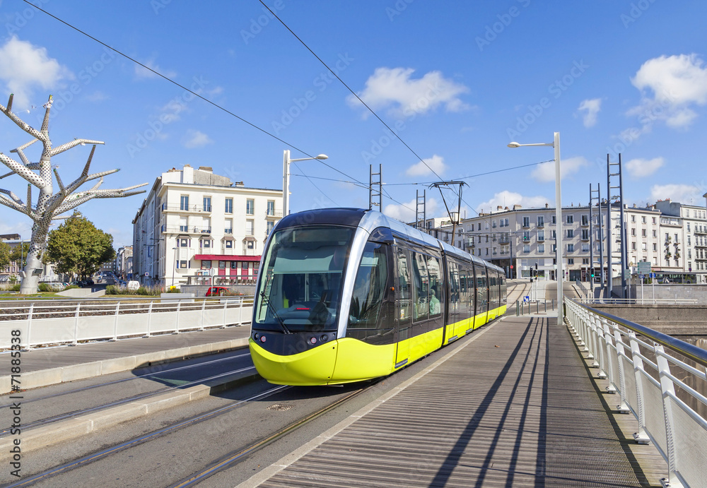 Yellow tram an the street of Brest, France - obrazy, fototapety, plakaty 