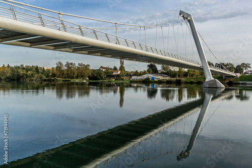 Passerelle de Décines photo
