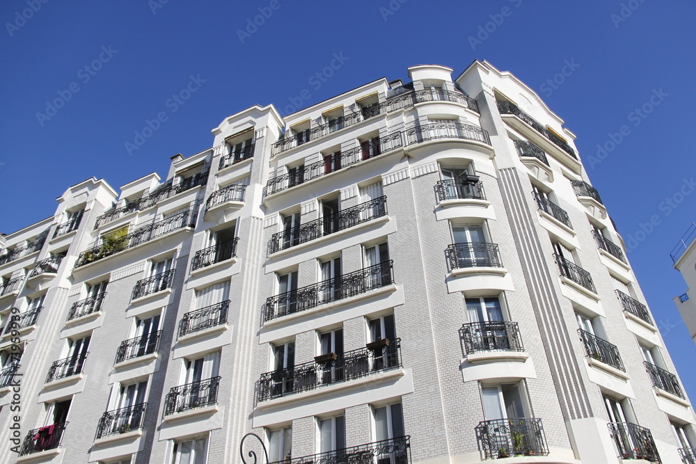 Fototapeta premium Immeuble moderne à Boulogne