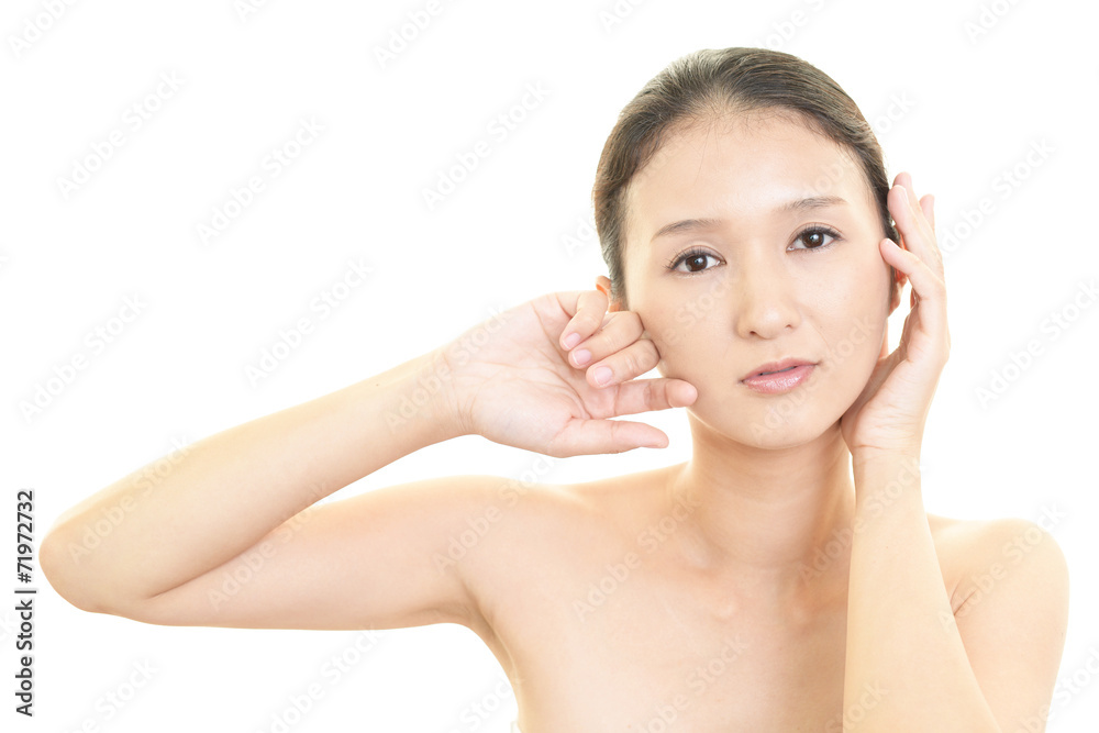 寛ぐ美しい女性 寛ぐ美しい女性