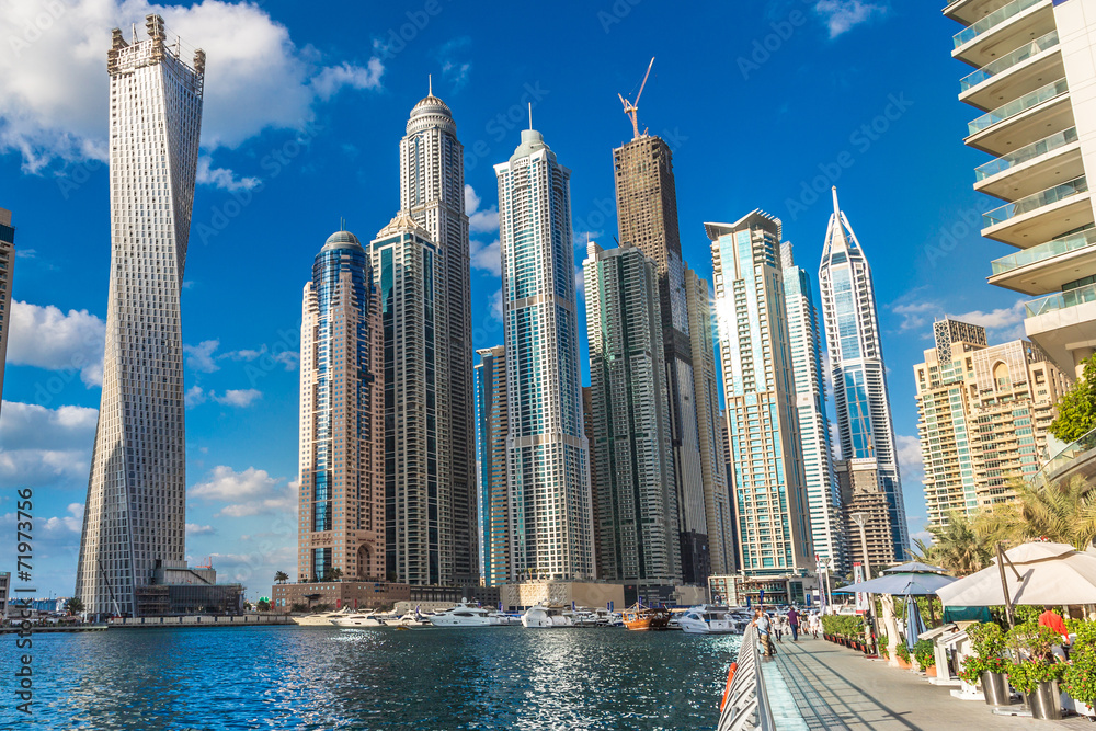 Fototapeta premium Dubai Marina cityscape, UAE