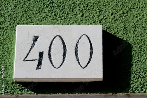 bignumber 400 with green background photo