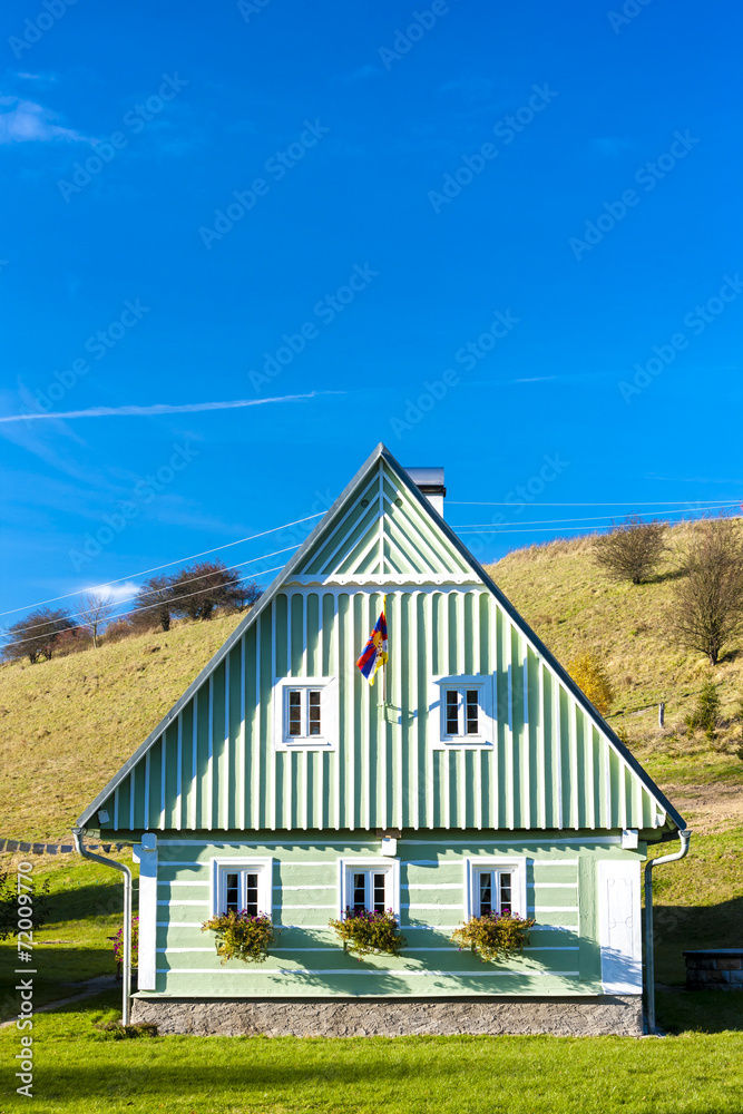 green cottage, Czech Republic
