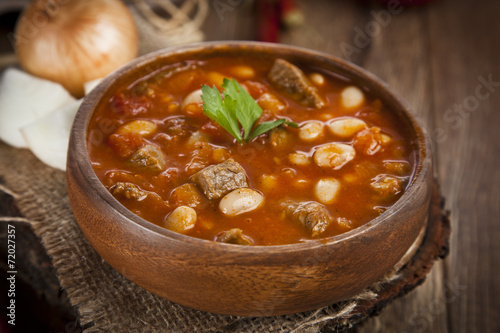 Hot turkish bean stew with a tasty tomato sauce.