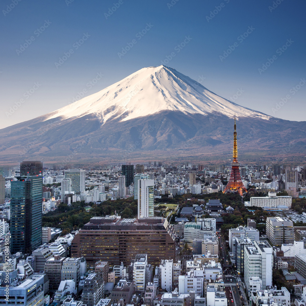 Obraz premium Tokyo top view sunset with Mount Fuji surreal photography. Japan