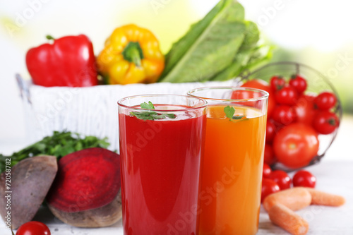 Vegetable juice and fresh vegetables