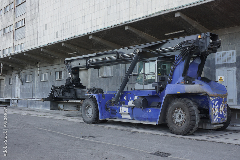 container lifter container lifter
