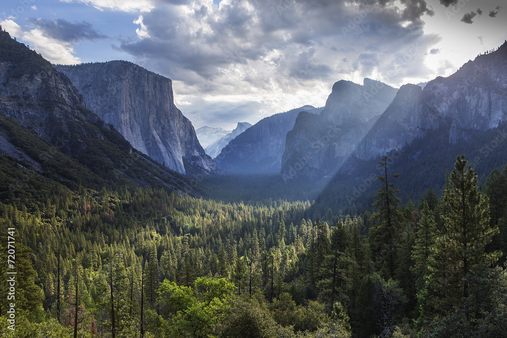 El Capitan, Yosemite national park, California, usa