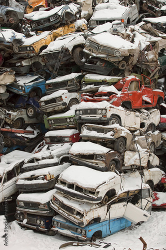 Dump cars in Russia in the winter