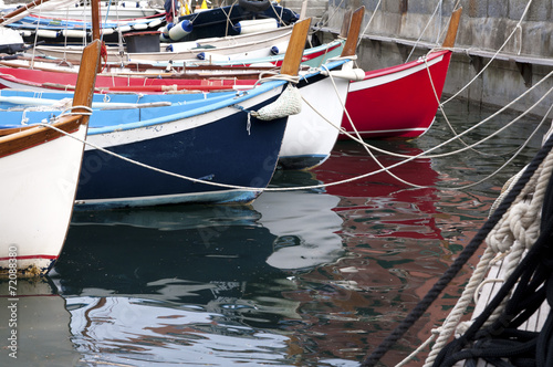 Bateaux de pêche à quai © rayman7