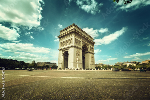Arc de Triumph, Paris © Iakov Kalinin