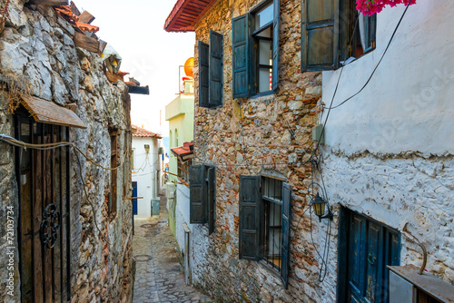Fototapeta Naklejka Na Ścianę i Meble -  narrow streets of the medieval city of Europe