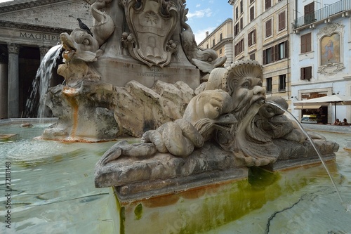 Fontana Romana
