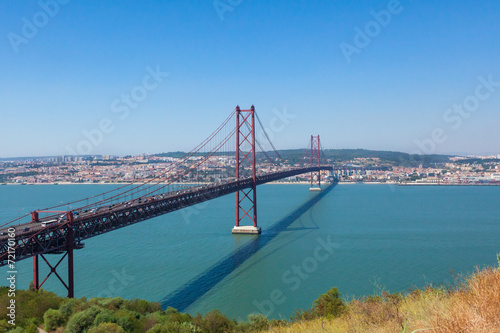 25th April Bridge in Lisbon, Ponto 25 de abril em Lisboa . Port