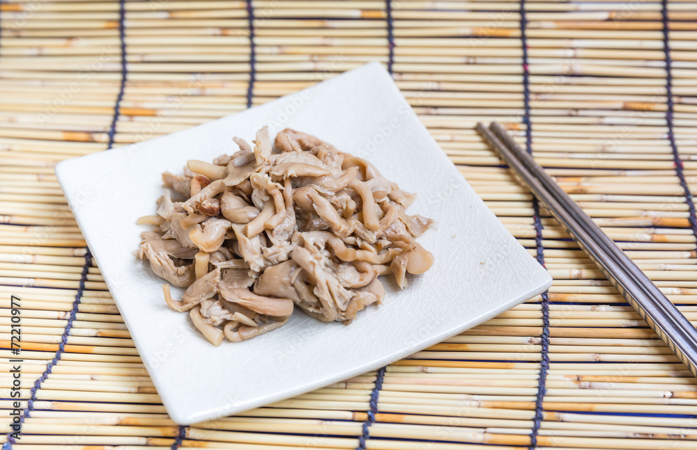 steamed thai mushroom, steamed mushrooms on dish steamed thai mushroom, steamed mushrooms on dish