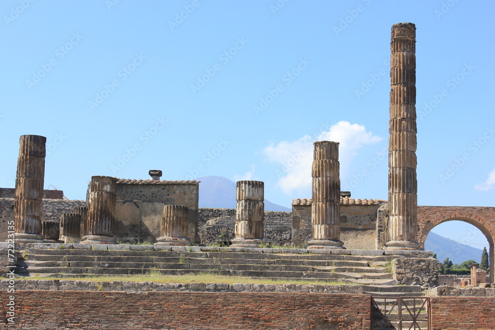 Architectural detail of the ancient ruins of Pompei
