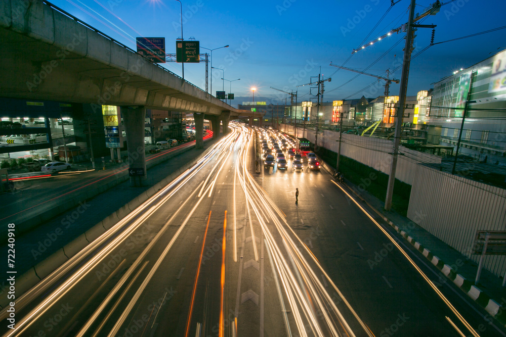 Night traffic