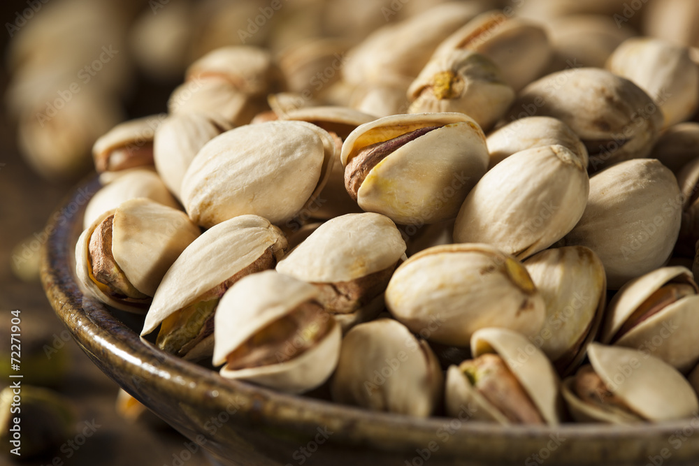 Raw Organic Pistachio Nuts Raw Organic Pistachio Nuts