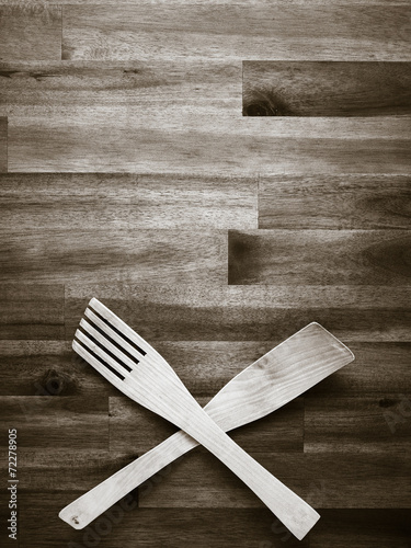 Wooden fork and spatula