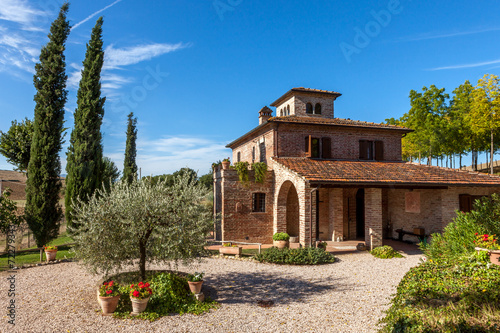 Tuscan villa photo
