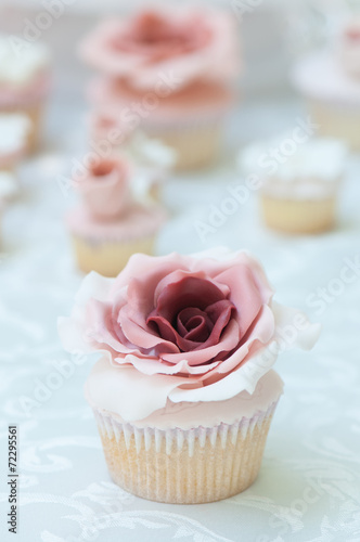 cake with a big flower