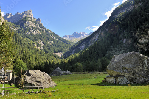 Val di Mello photo