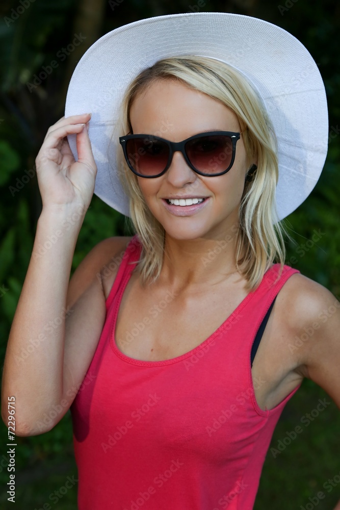 Pretty Girl in Hat and Sunglasses Pretty Girl in Hat and Sunglasses