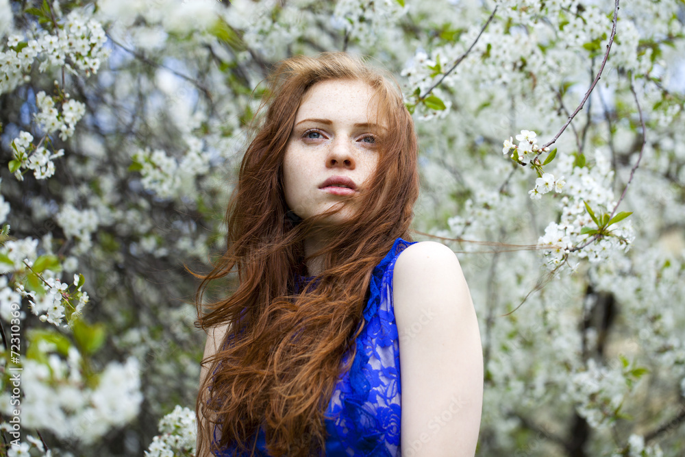 Naklejka premium Romantic young woman portrait