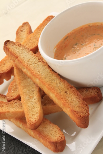 toasted bread with tomato dip