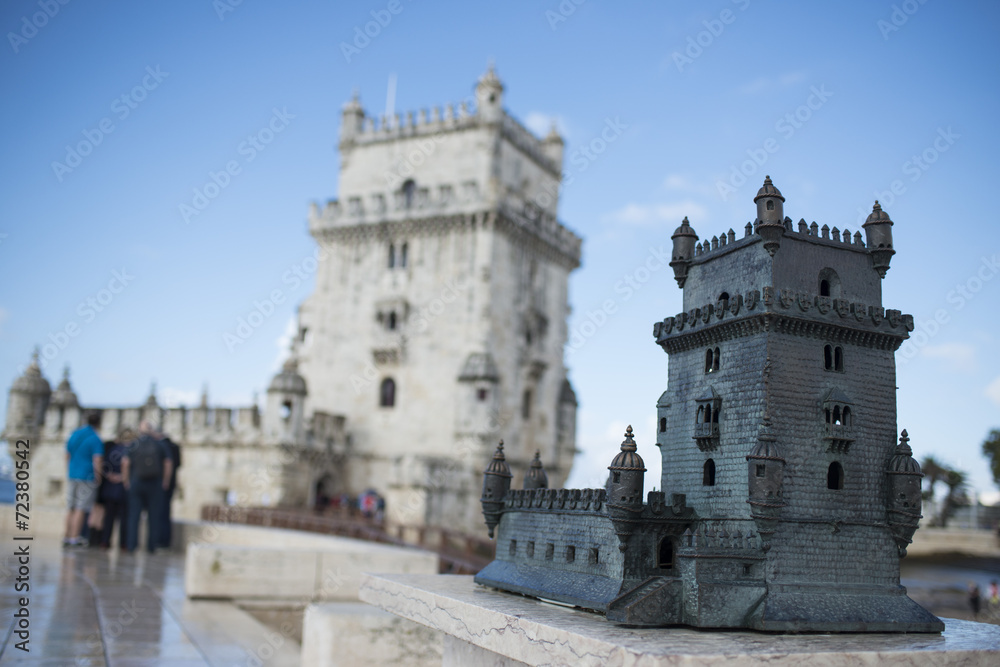 chateau medieval lisbonne