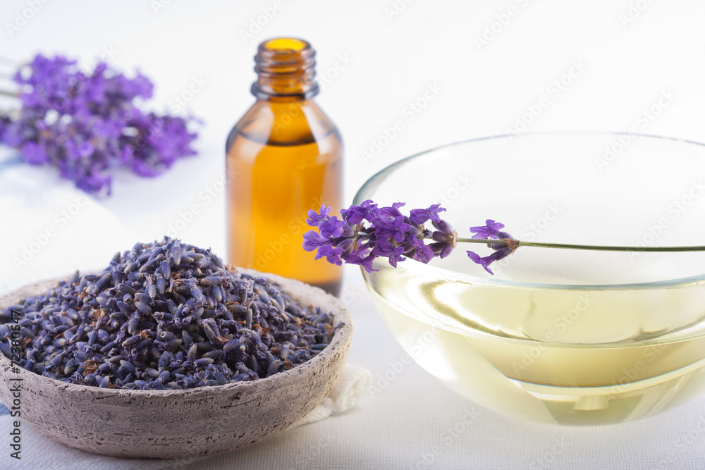 Lavendel - Essenzen Lavendel - Essenzen