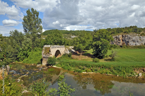 La Cave - Le pont de L'Ouysse - Dordogne