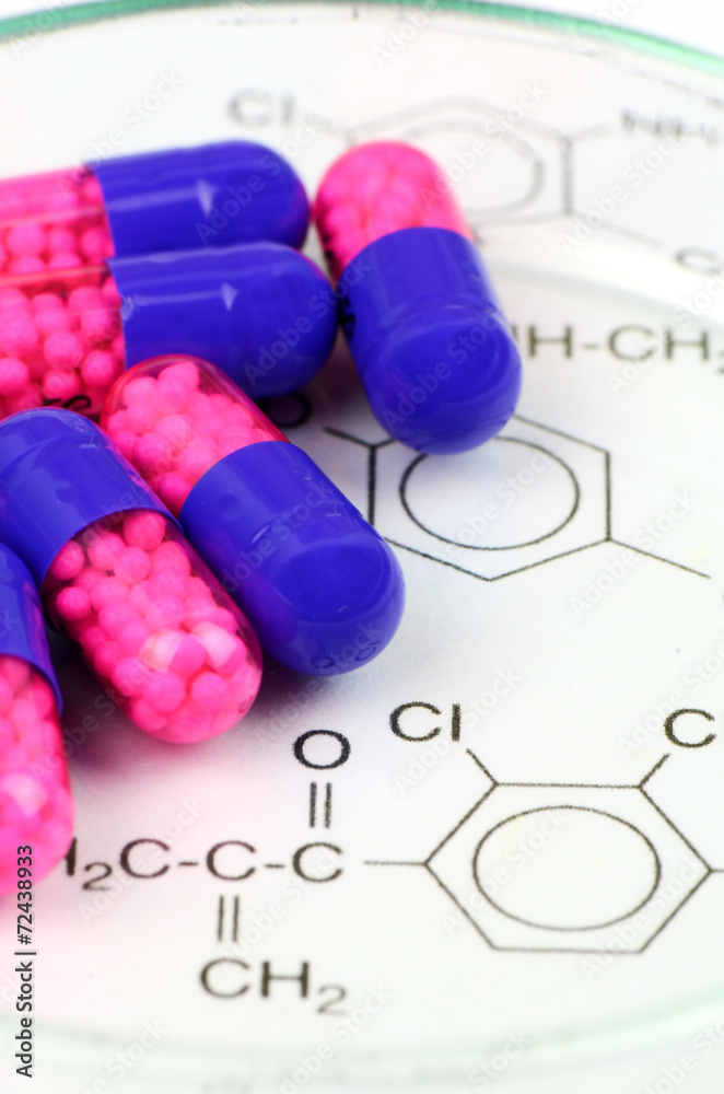 Chemical Structure and Sustain-release Capsule of Certain Kind of Medicine in New Drug Discovery Concept and Pharmaceutical Technology. Chemical Structure and Sustain-release Capsule of Certain Kind of Medicine in New Drug Discovery Concept and Pharmaceutical Technology.