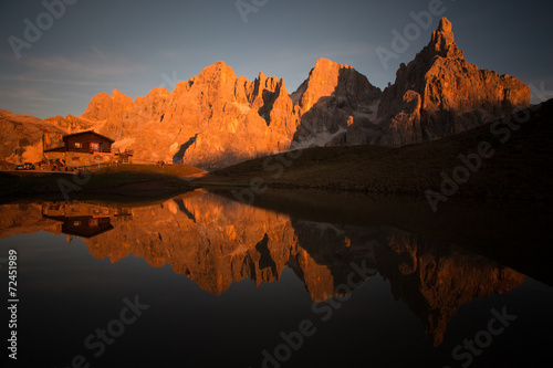 Fototapeta Naklejka Na Ścianę i Meble -  Pale di st Martino reflecting on a lake  Italian Dolomites Alps