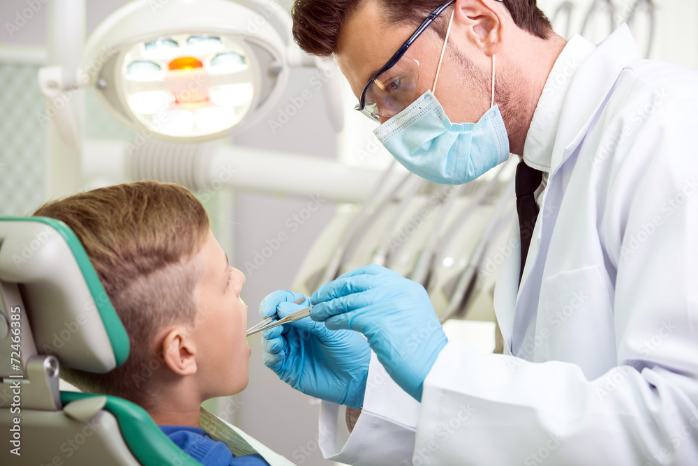 Dentist Dentist